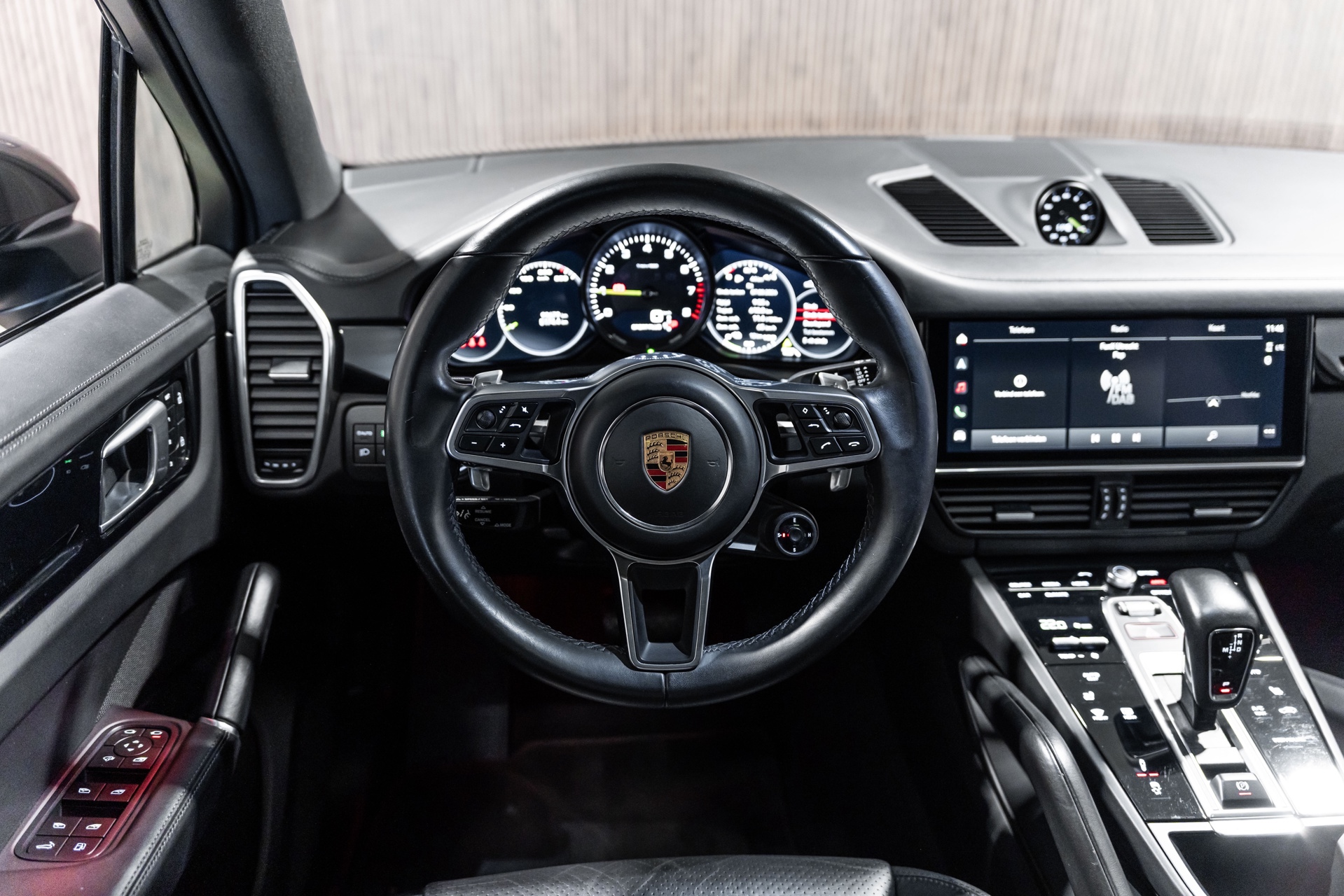 Foto van Porsche Cayenne E-hybrid