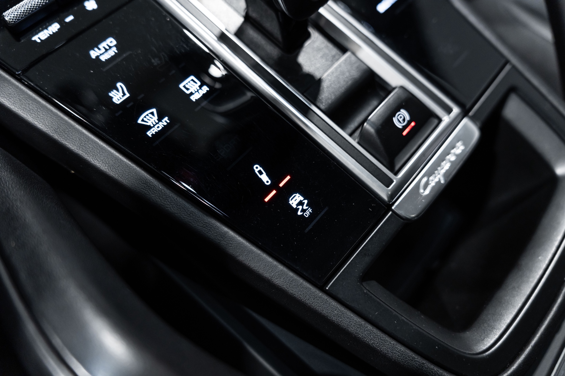 Foto van Porsche Cayenne E-hybrid