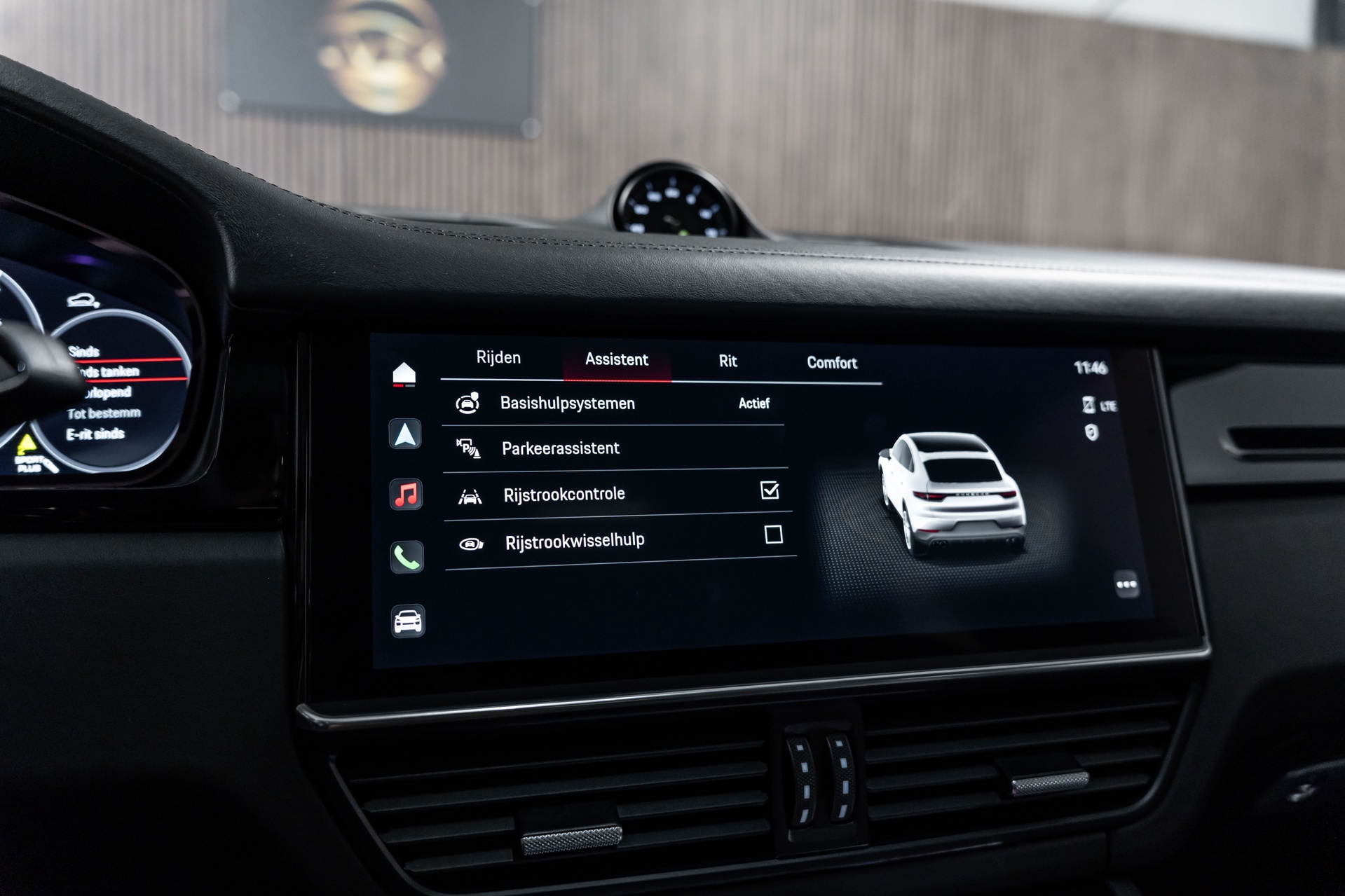 Foto van Porsche Cayenne E-hybrid