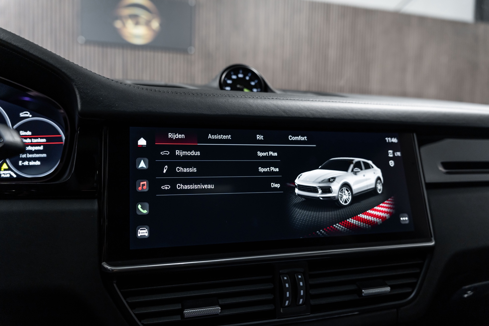 Foto van Porsche Cayenne E-hybrid