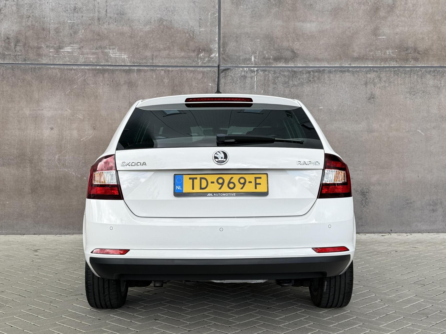 Foto van Skoda Rapid