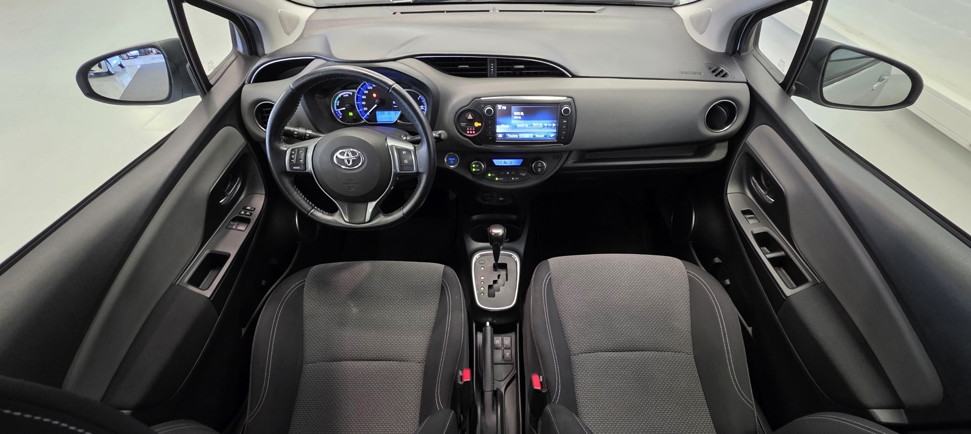 Foto van Toyota Toyota Yaris Hybrid