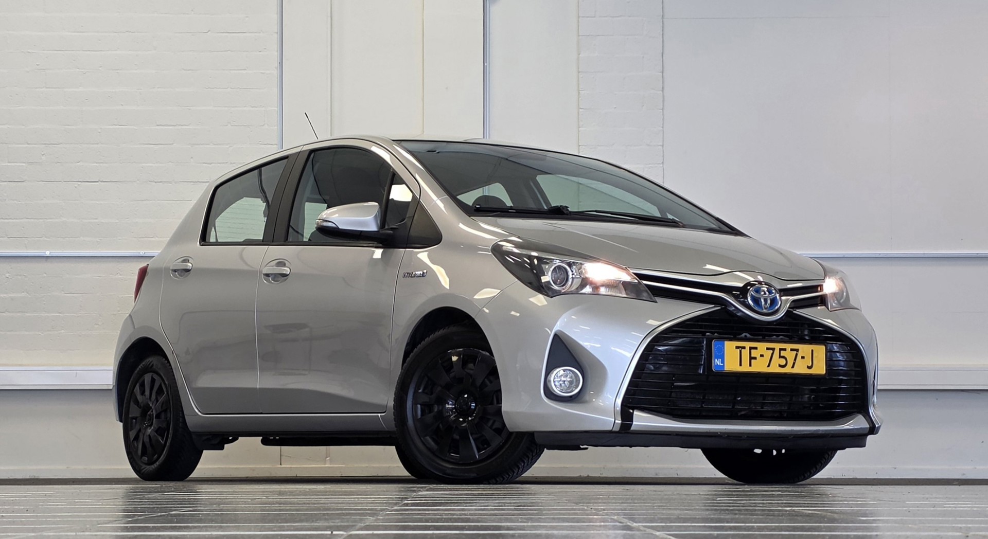 Foto van Toyota Toyota Yaris Hybrid