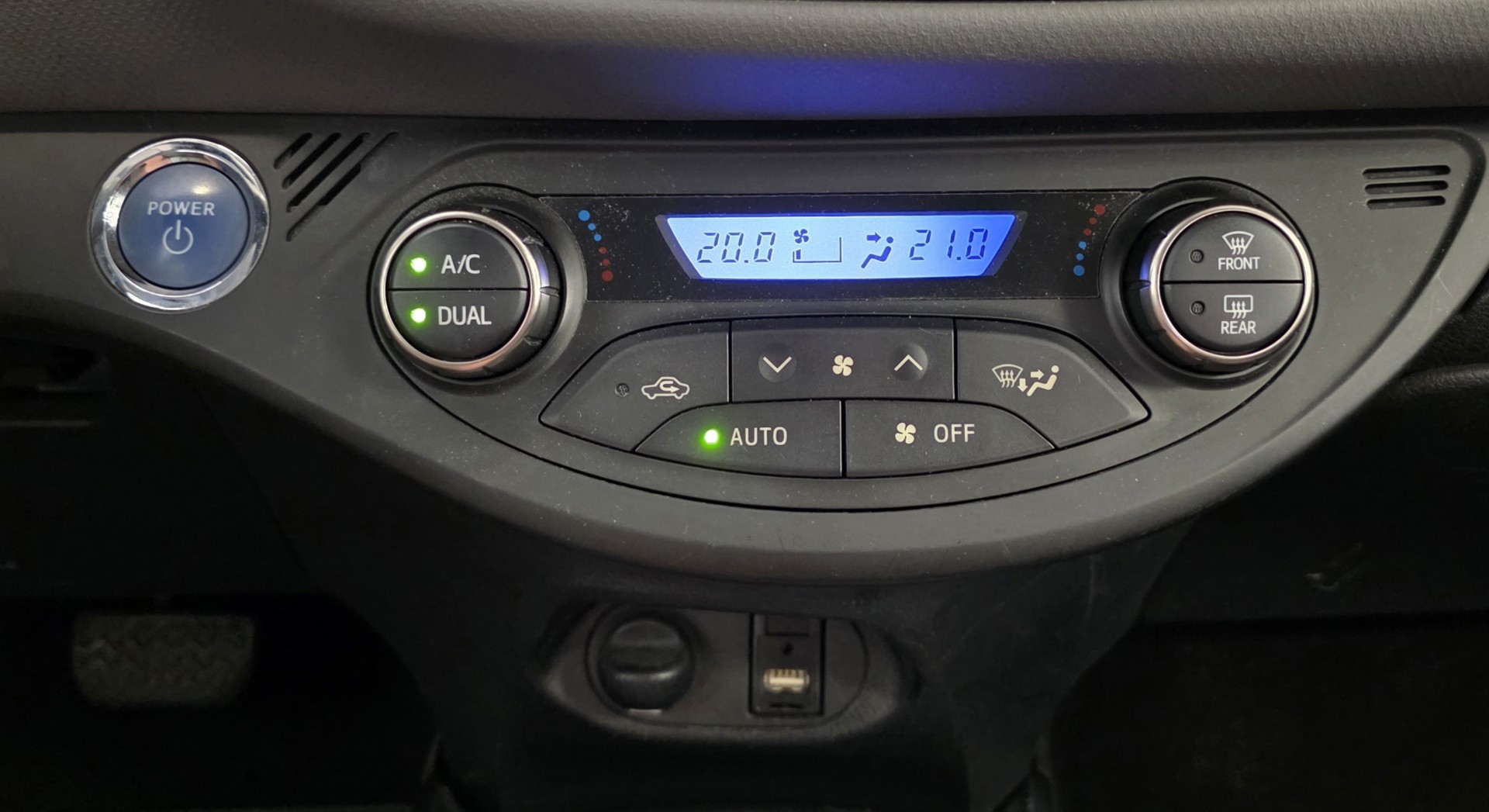 Foto van Toyota Toyota Yaris Hybrid