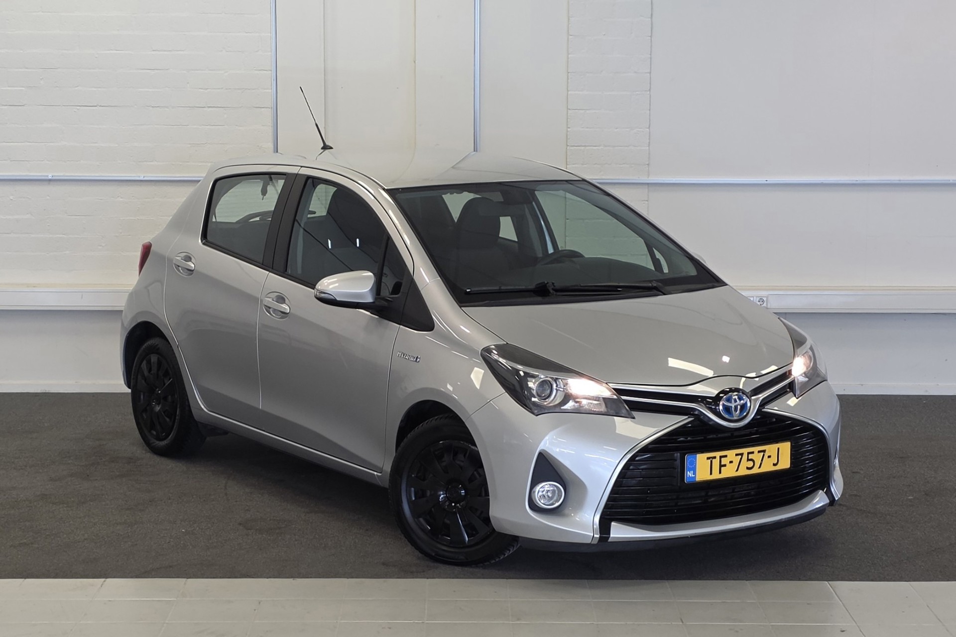 Foto van Toyota Toyota Yaris Hybrid