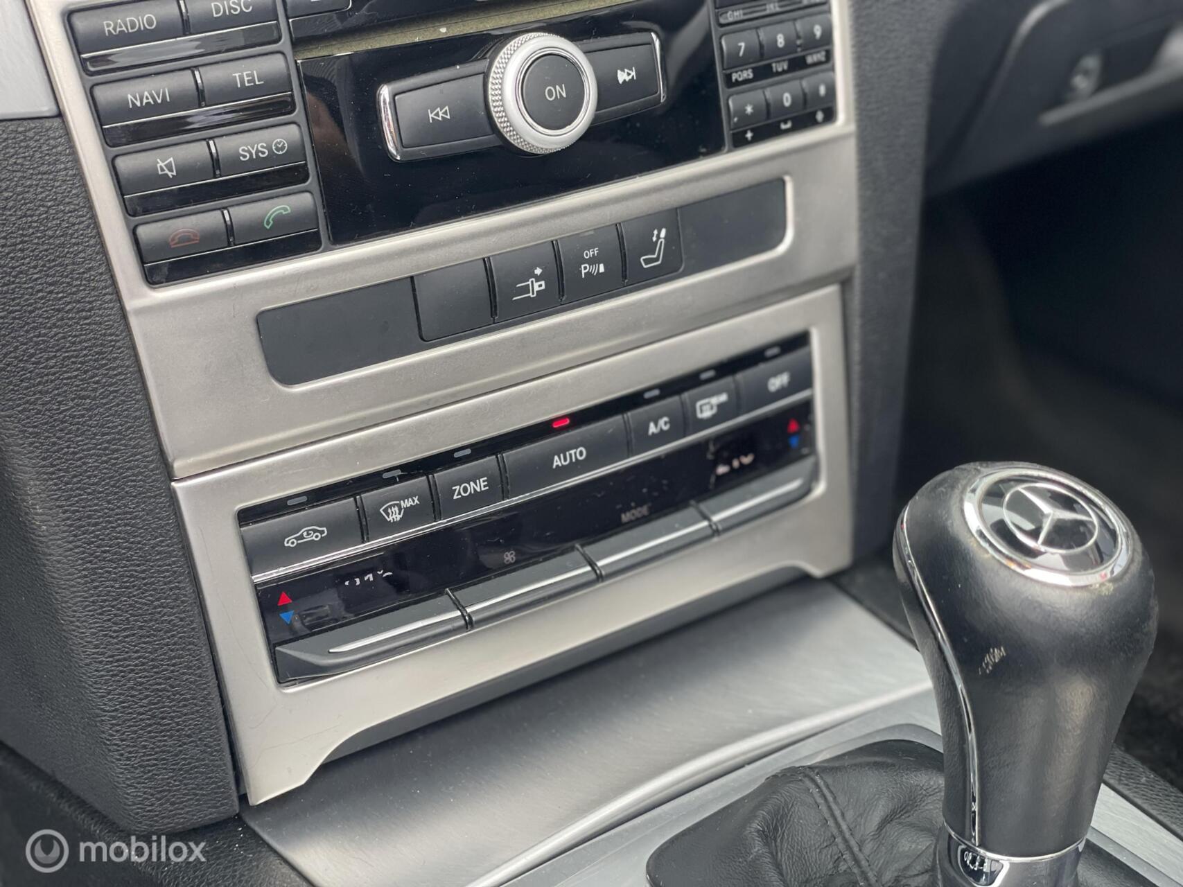 Foto van Mercedes-Benz E 200 Cgi