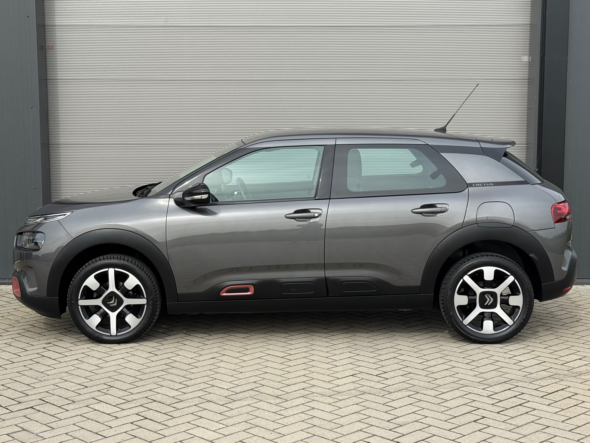 Foto van Citroen C4 Cactus