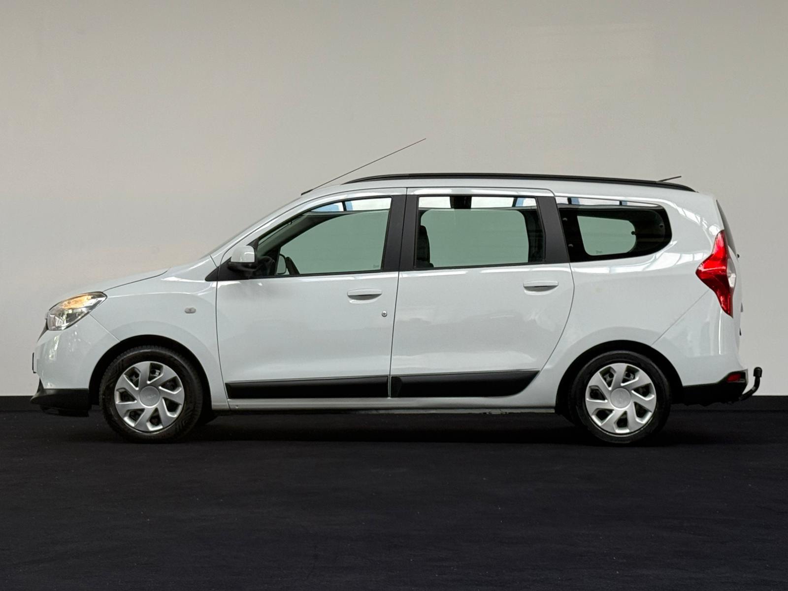 Foto van Dacia Lodgy
