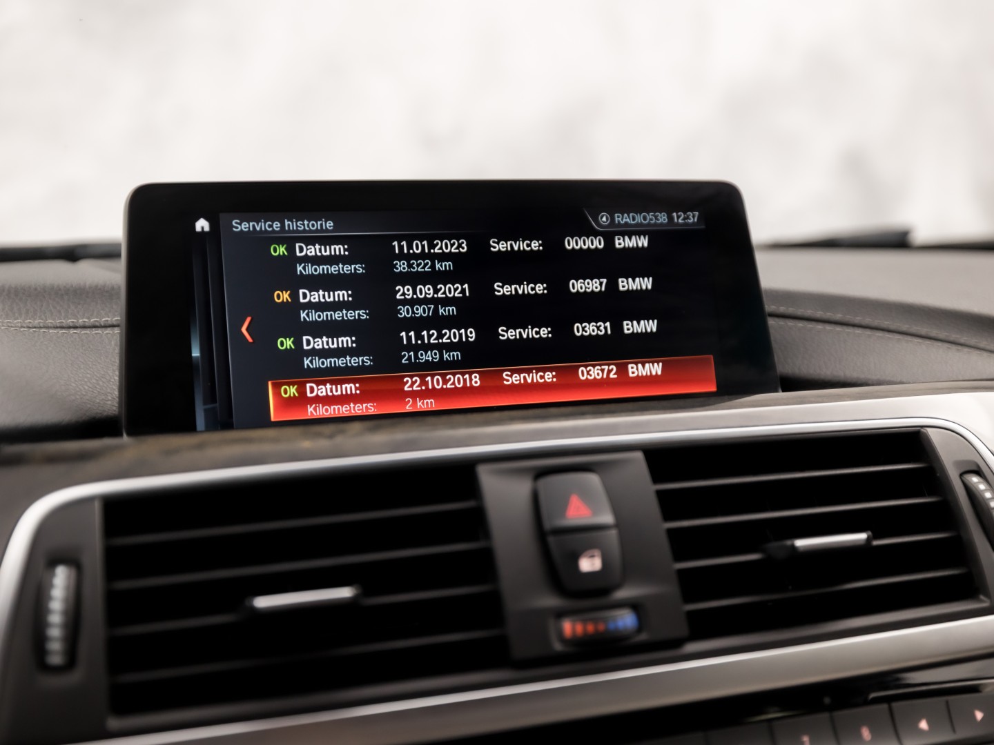 Foto van BMW 318i