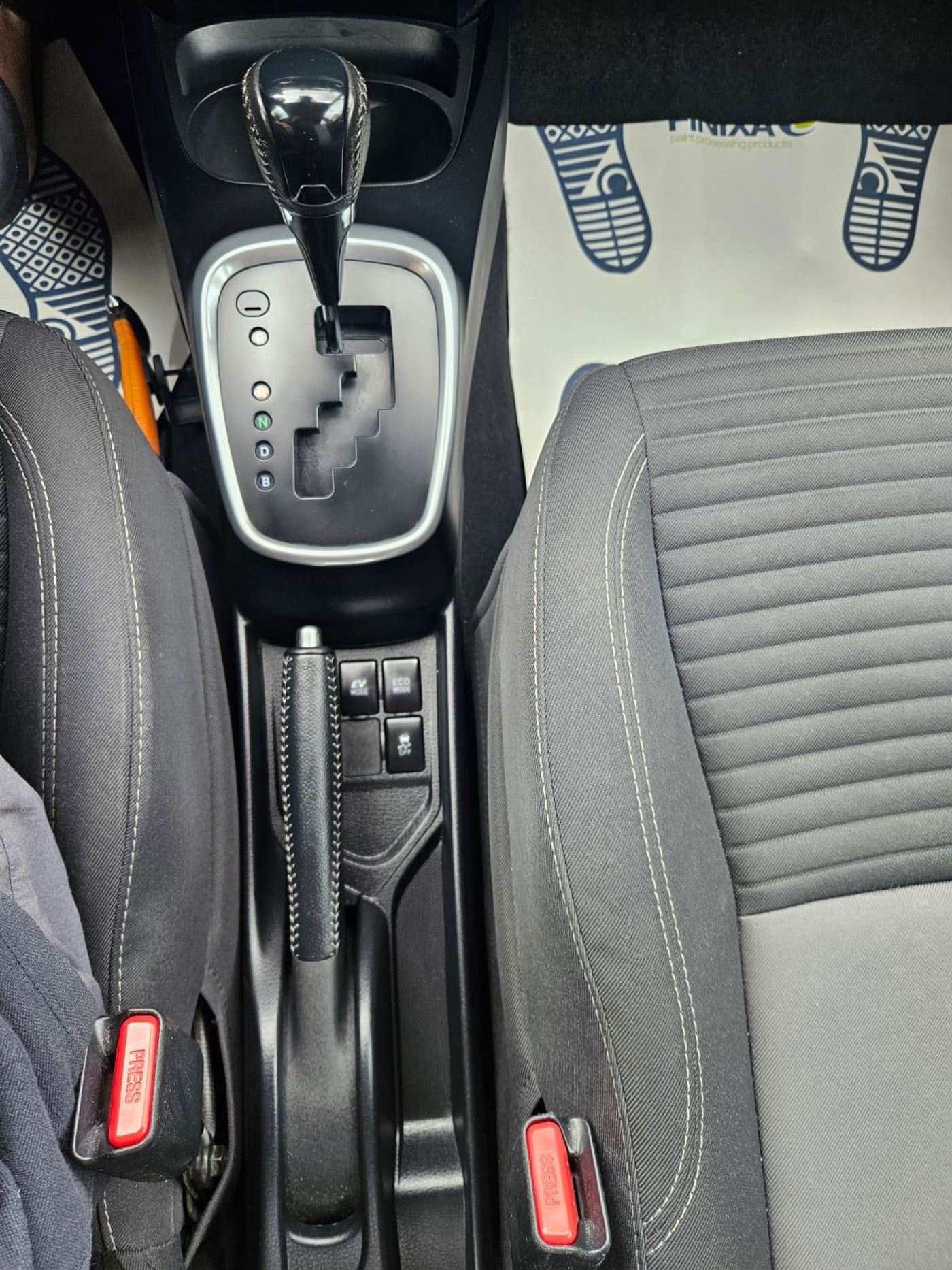 Foto van Toyota Toyota Yaris Hybrid
