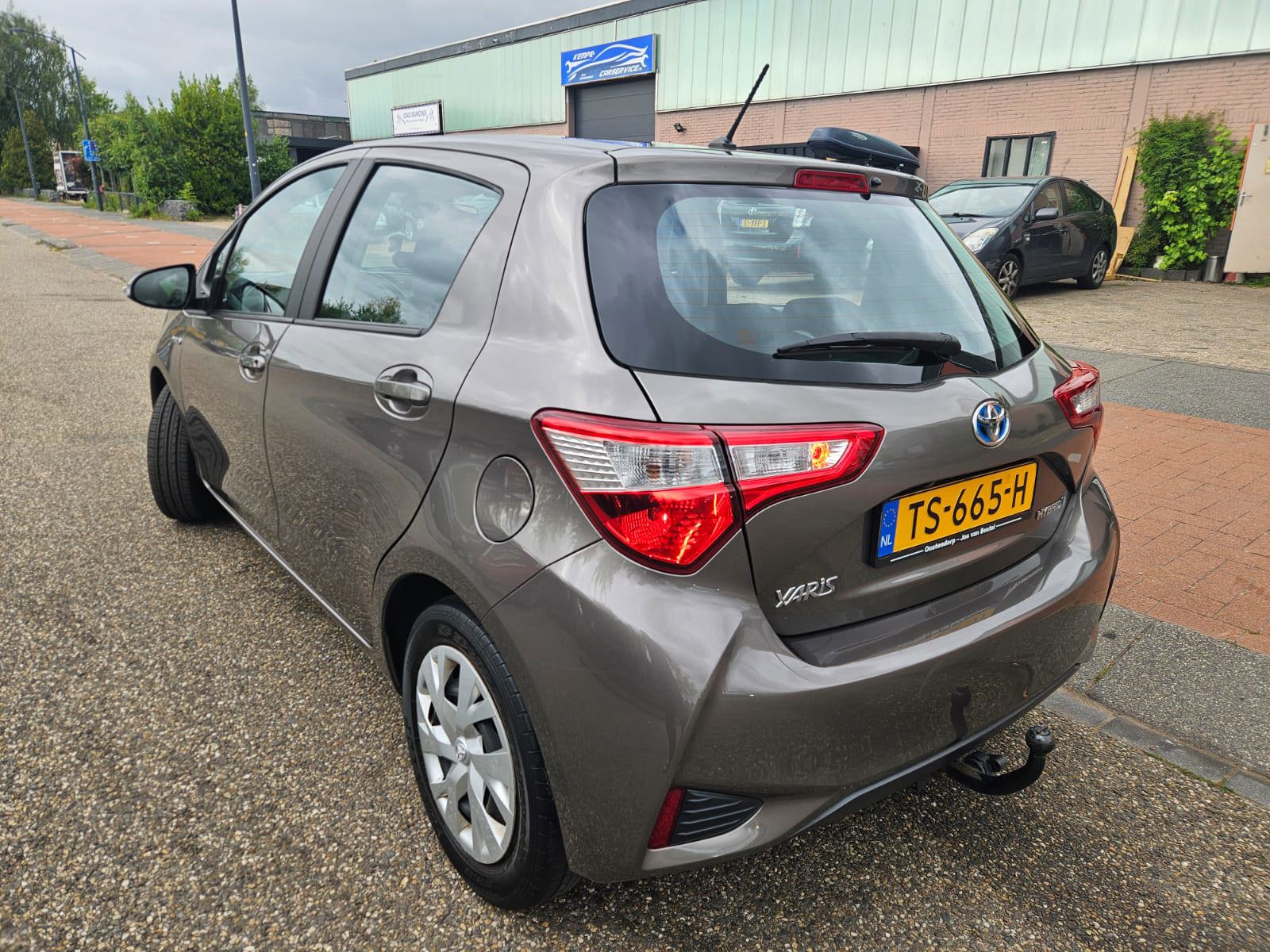 Foto van Toyota Toyota Yaris Hybrid