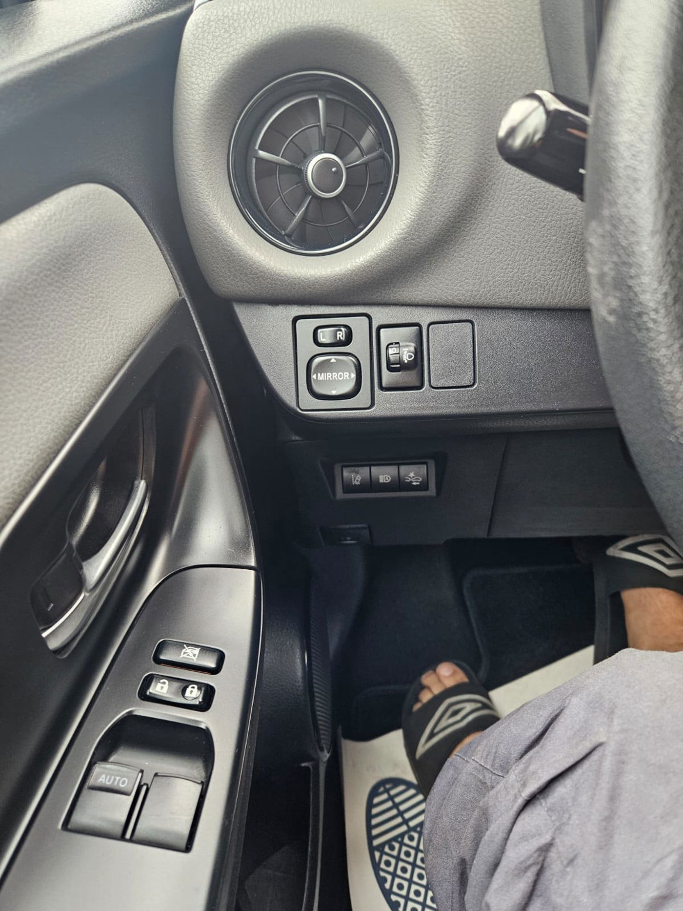 Foto van Toyota Toyota Yaris Hybrid