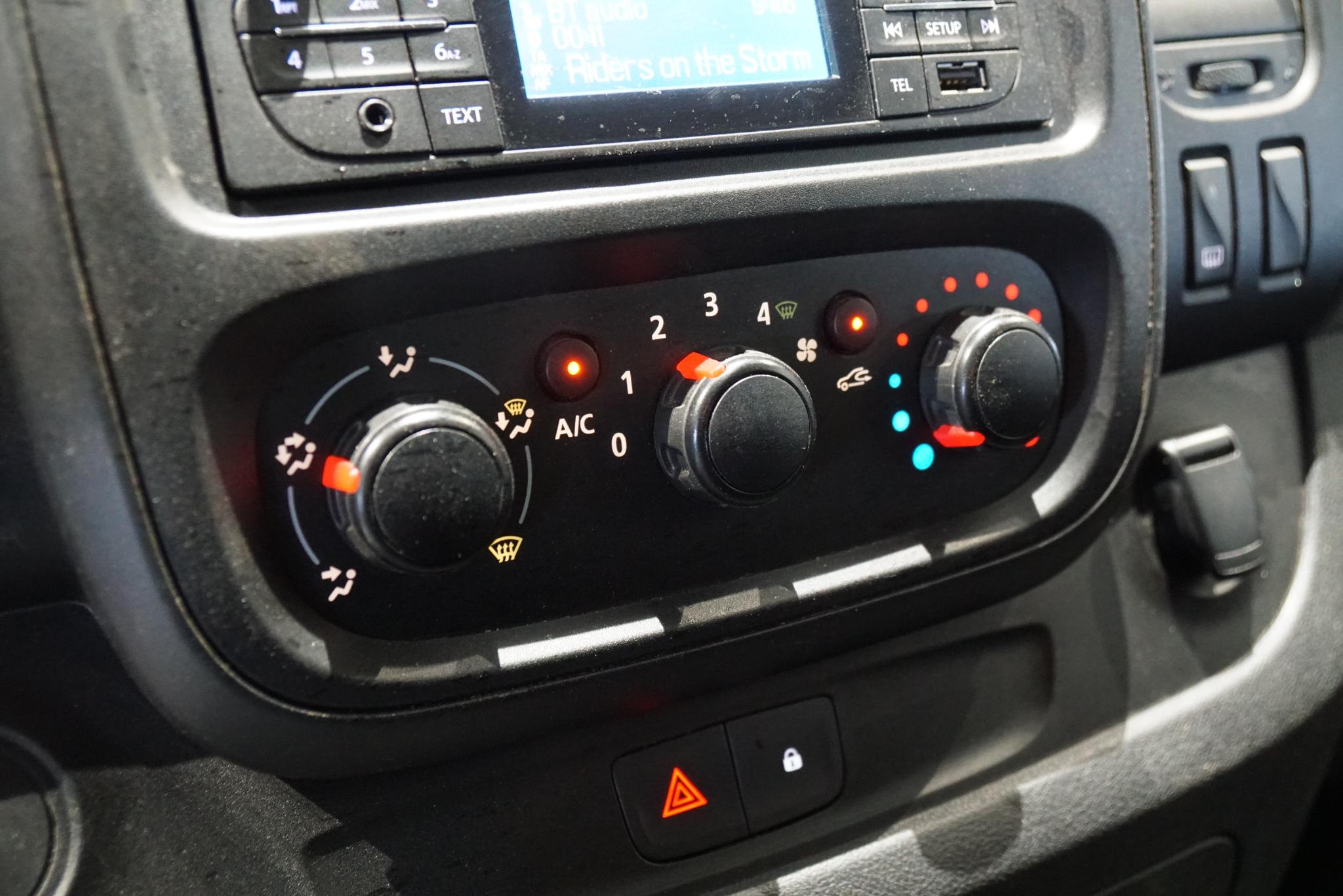 Foto van Nissan Nissan Nv300