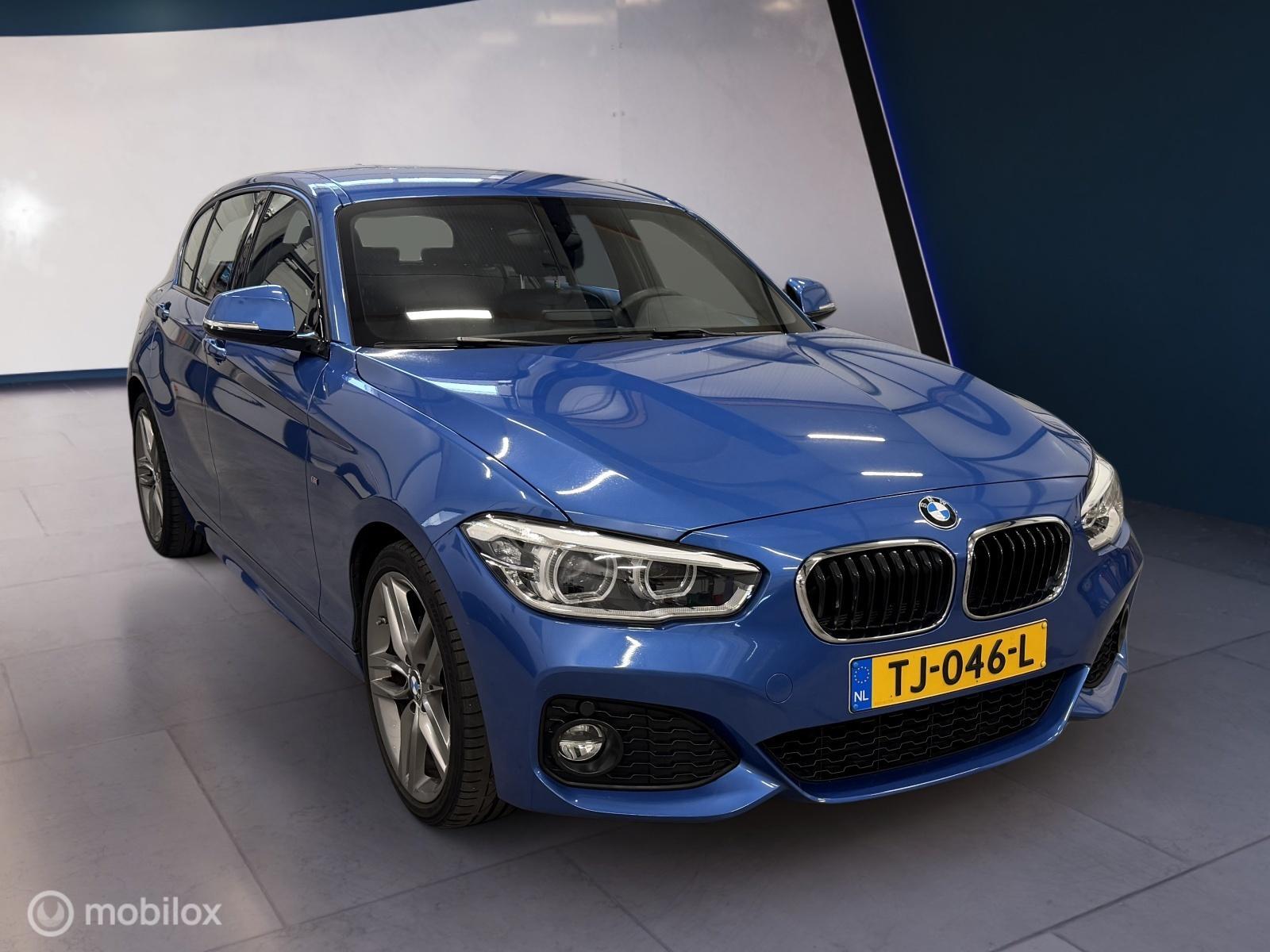 BMW 120i 120i Edition M Sport Shadow ✓Leer✓NAP✓Dealerond. 2018 - voorkant