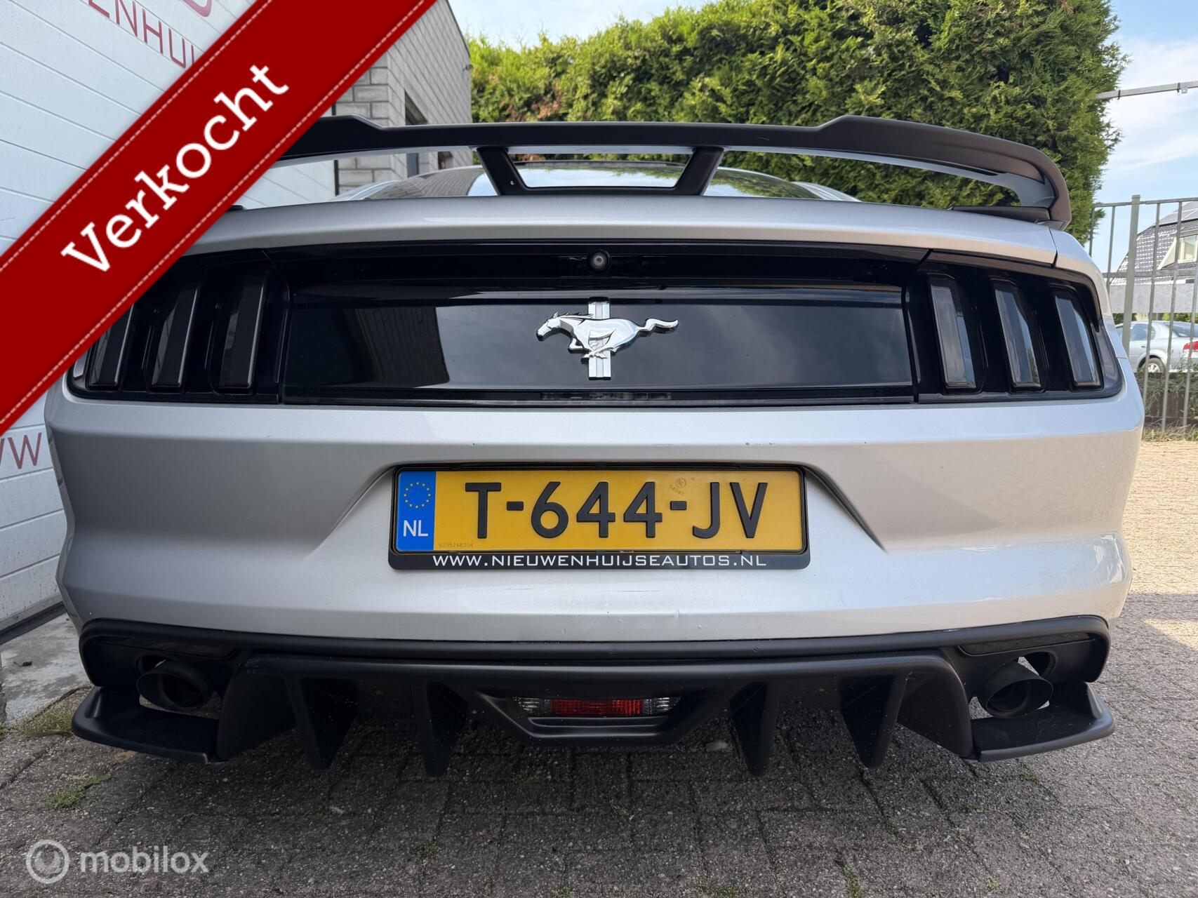Ford Mustang 3.7 V6 2015 - voorkant