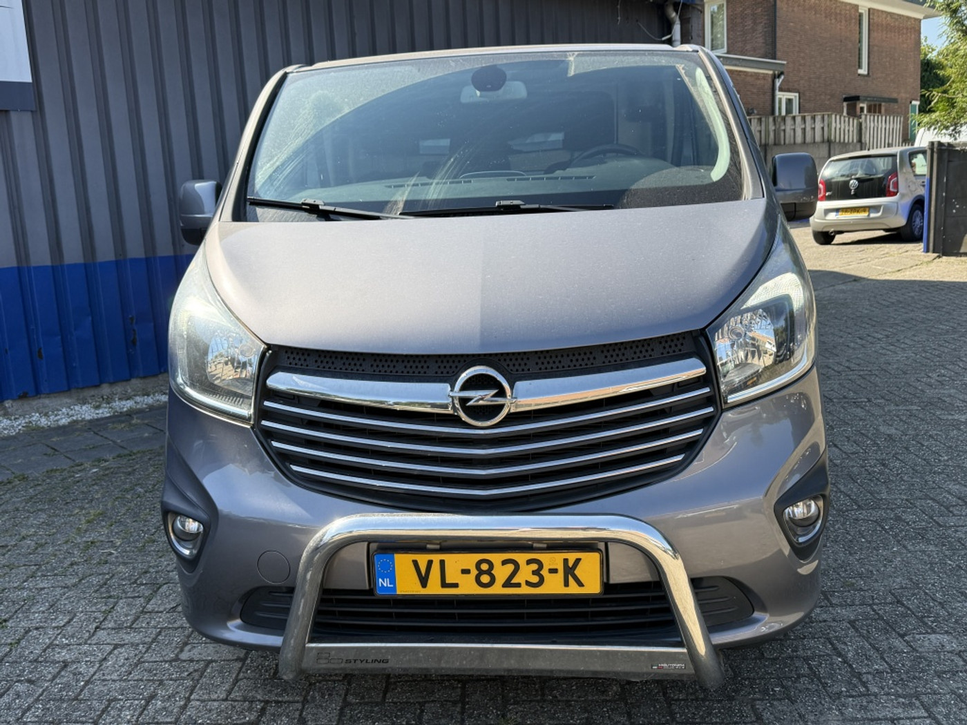Foto van Opel Vivaro-b