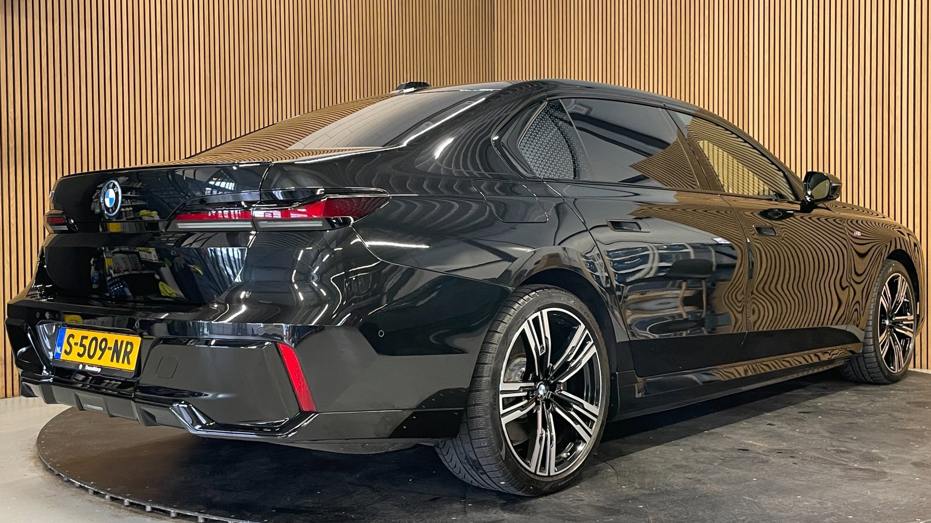 Foto van BMW I7 Xdrive60