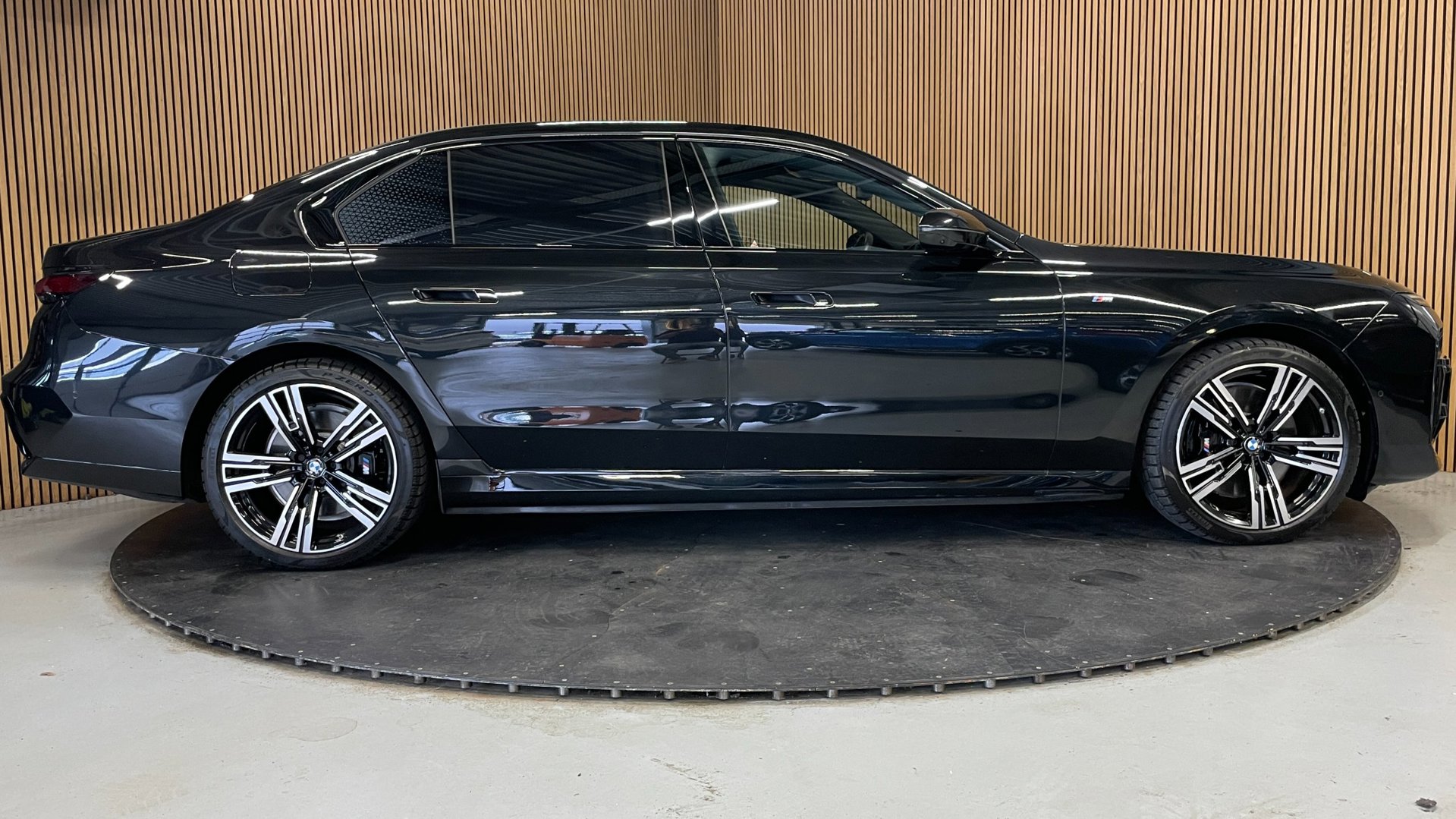 Foto van BMW I7 Xdrive60