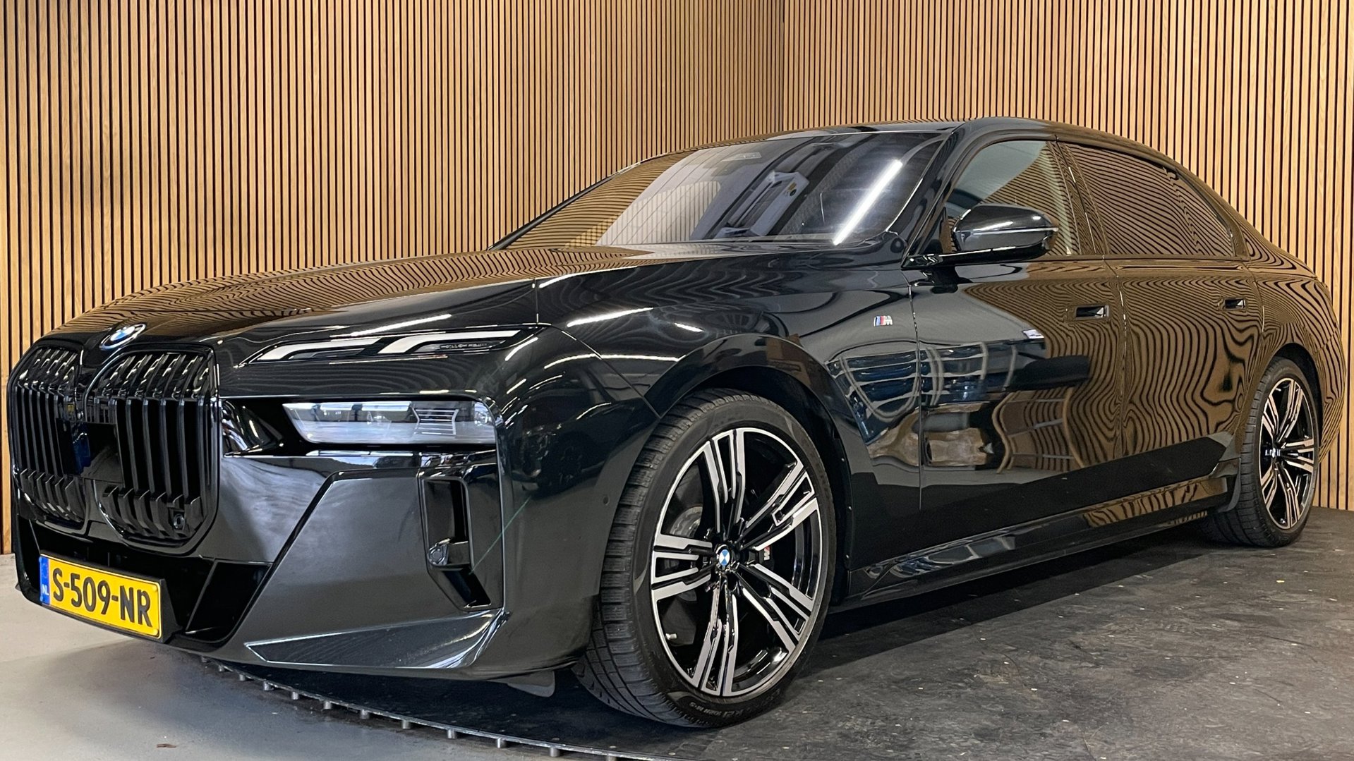 Foto van BMW I7 Xdrive60