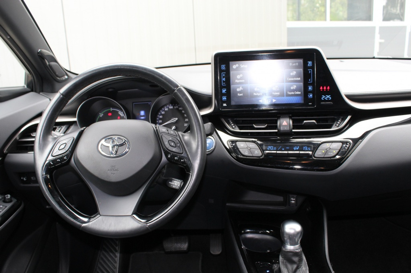 Foto van Toyota Toyota C-hr