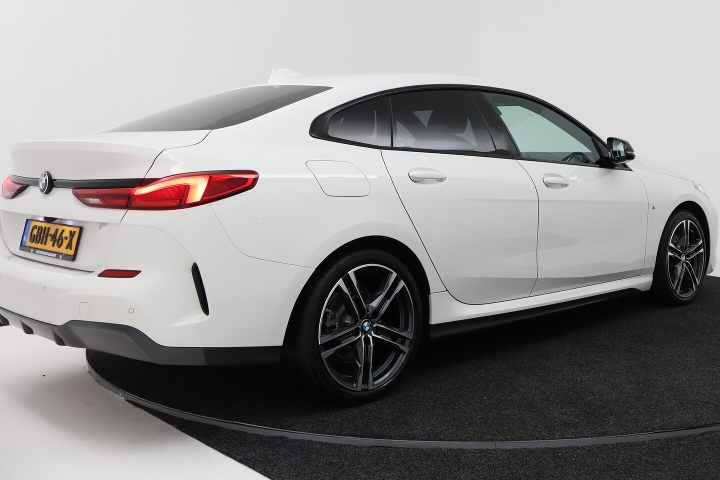 Foto van BMW 218i