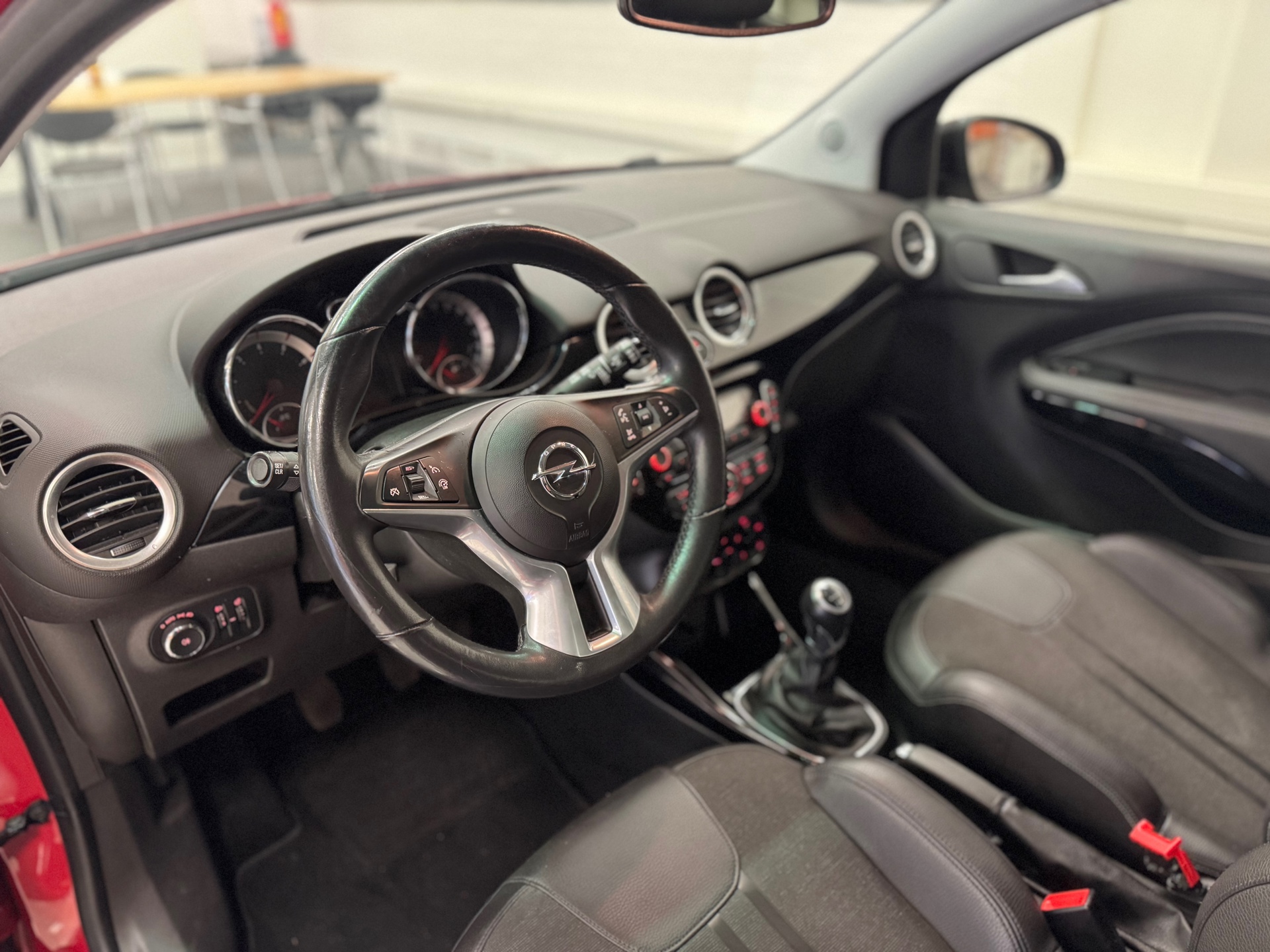 Foto van Opel Adam