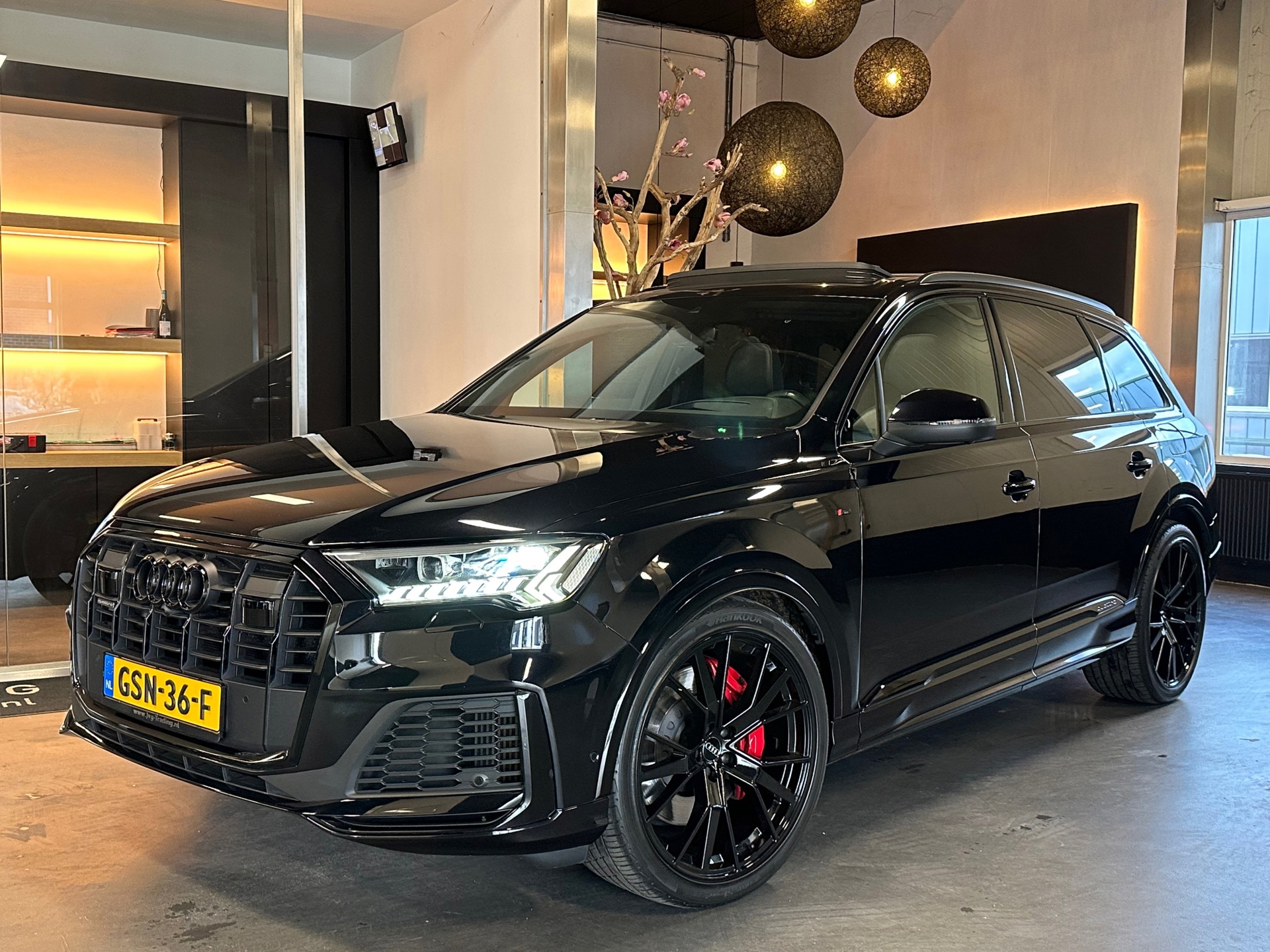 Foto van Audi Q7 60 TFSI E