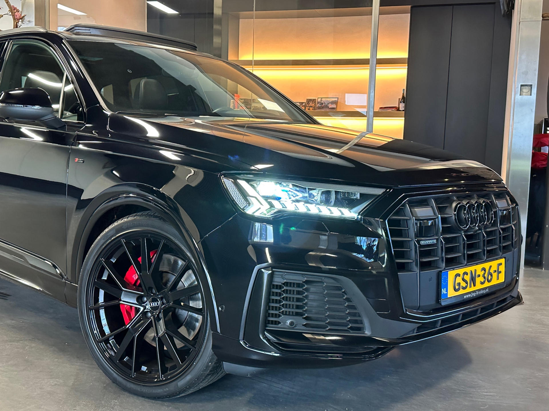 Foto van Audi Q7 60 TFSI E