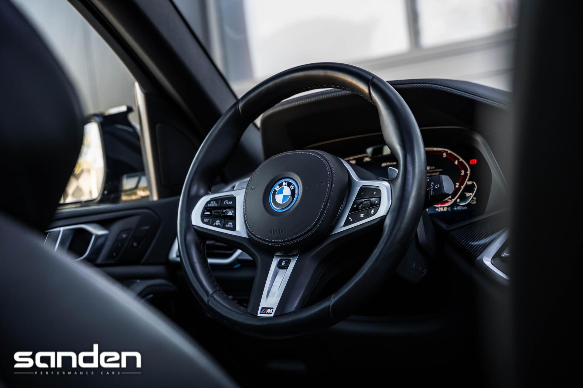 Foto van BMW X5 Xdrive45e