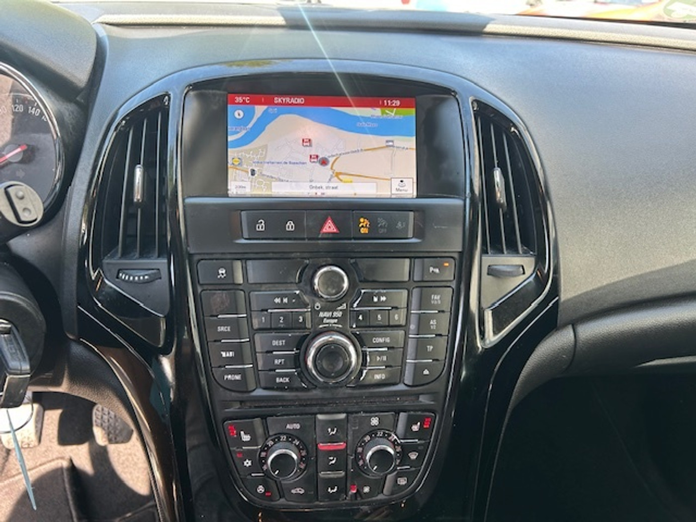 Foto van Opel Astra Sports Tourer