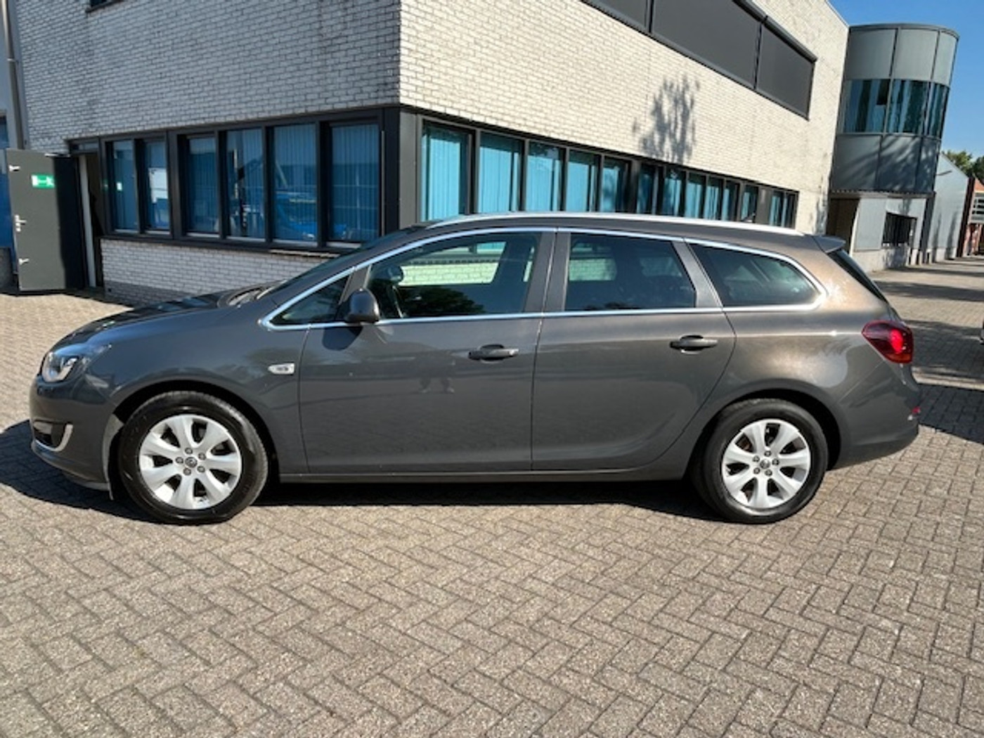 Foto van Opel Astra Sports Tourer