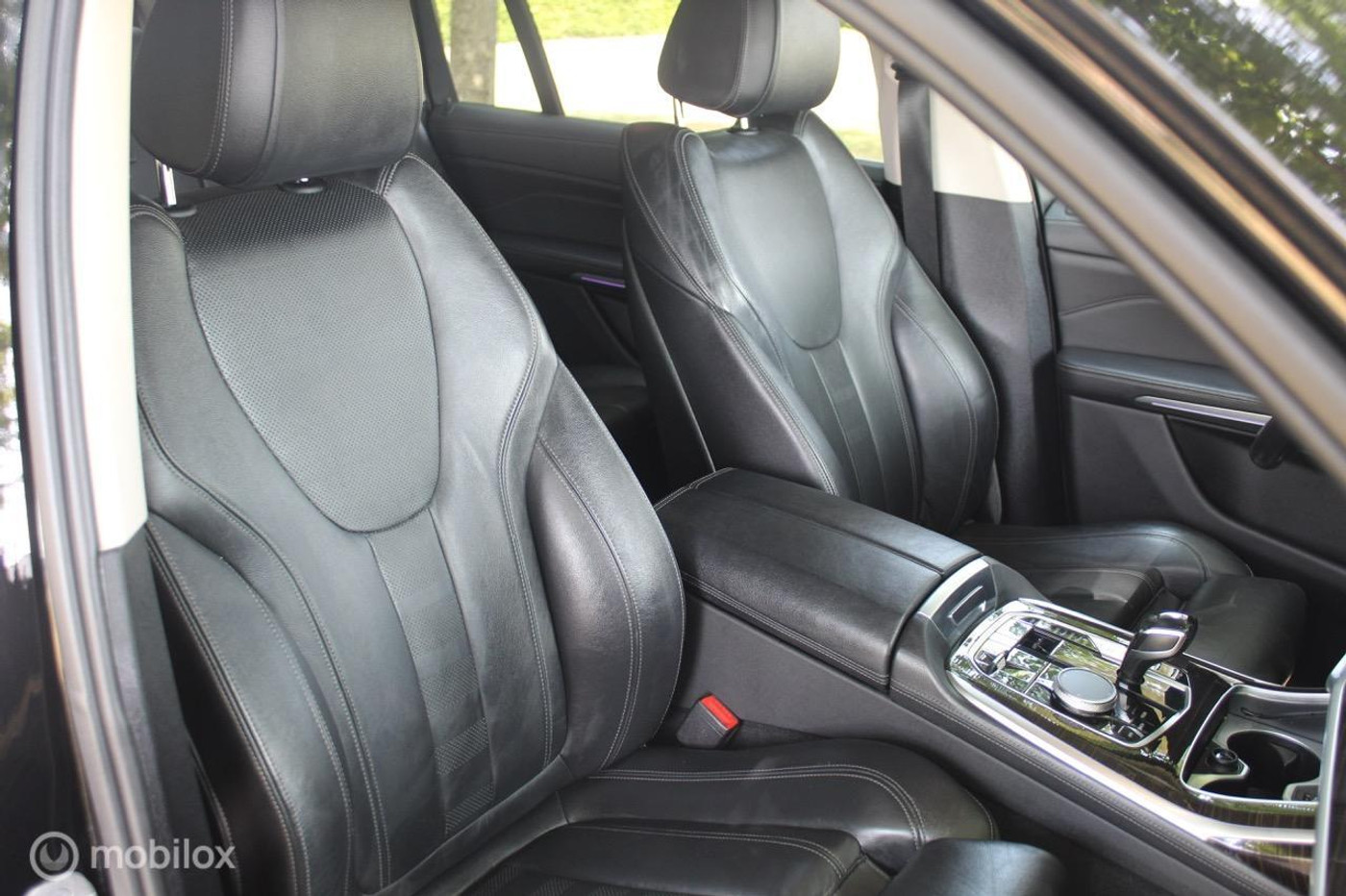 Foto van BMW X7 xDrive 40i