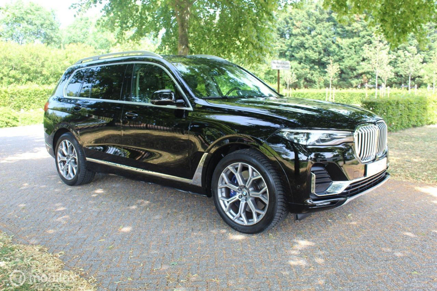 Foto van BMW X7 xDrive 40i