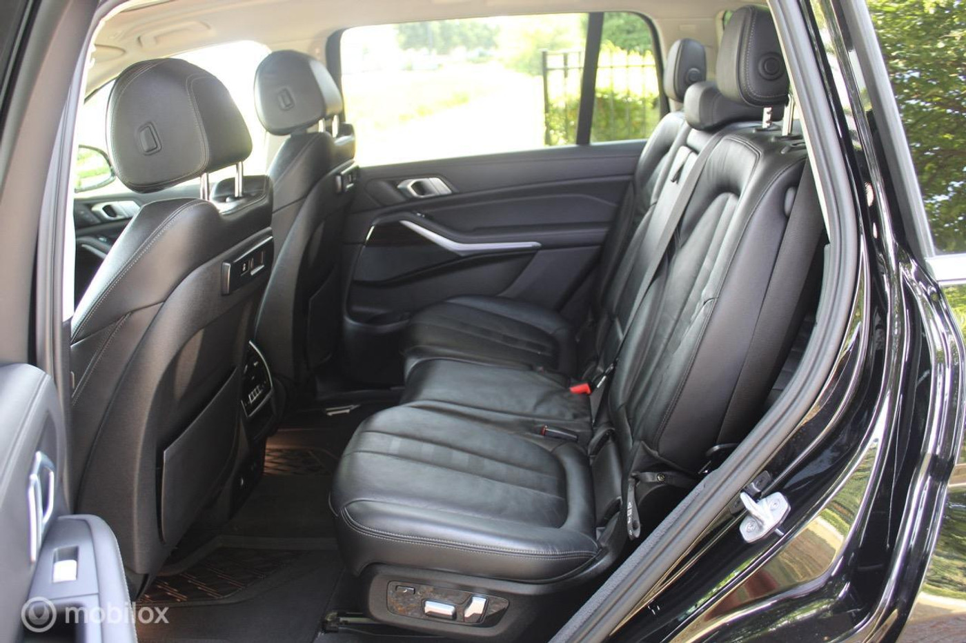 Foto van BMW X7 xDrive 40i