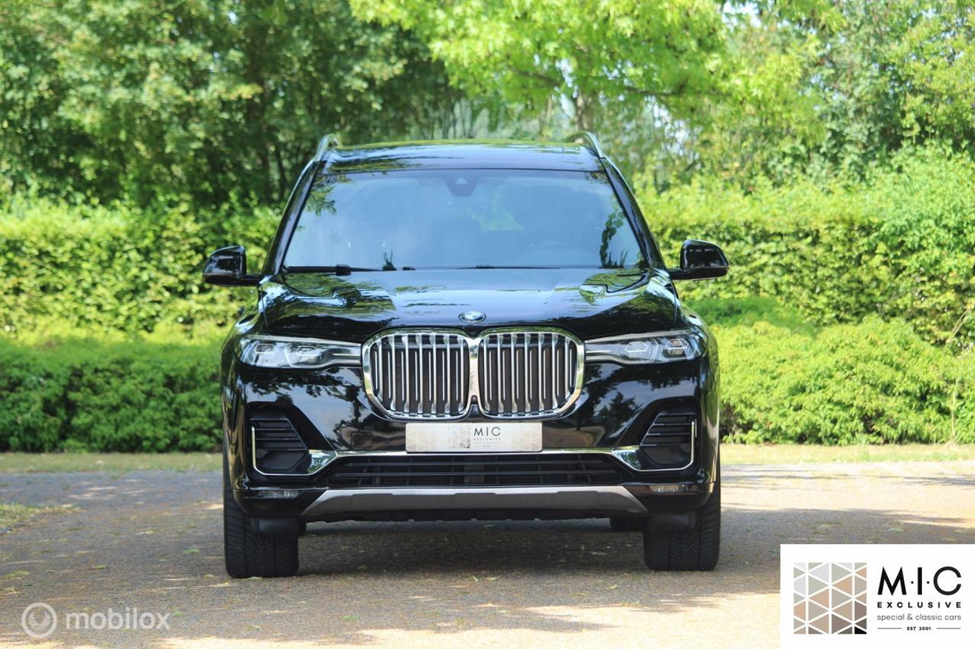 Foto van BMW X7 xDrive 40i