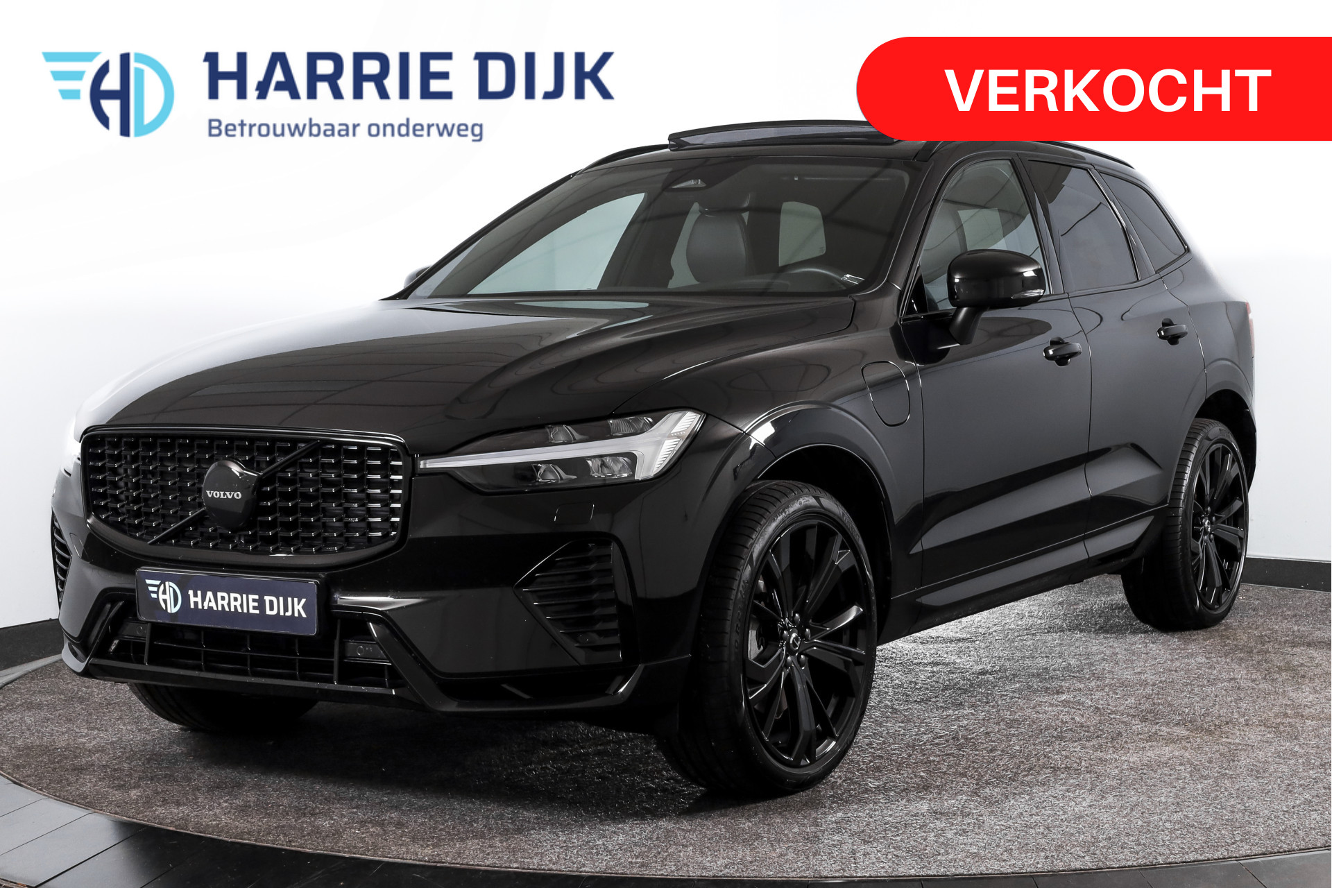 Volvo Xc60 2.0 T6 Plug-in hybrid AWD Ultra Black Edition 2024 - voorkant