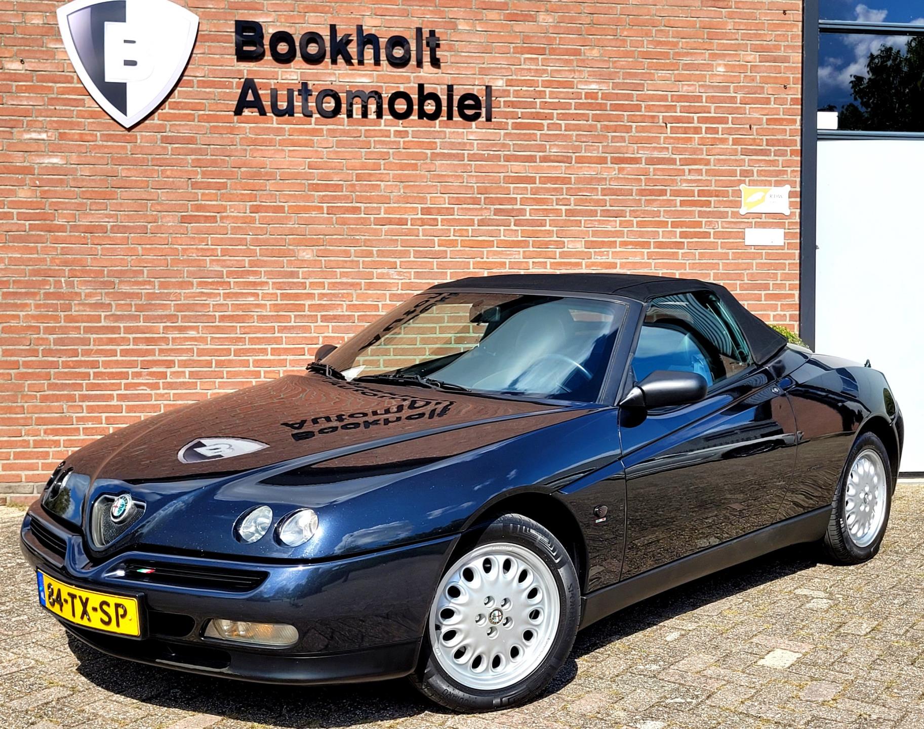 Foto van Alfa Romeo ( Alfa Romeo Spider )