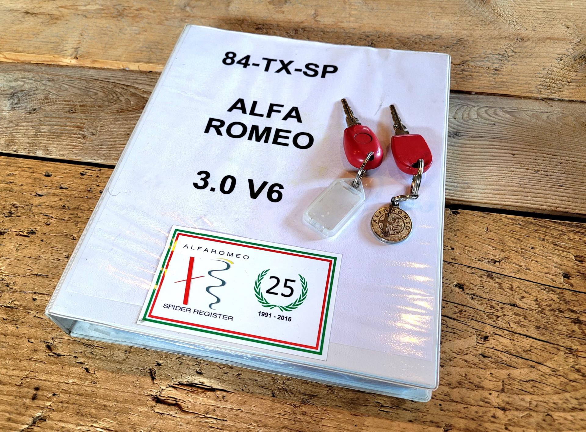 Foto van Alfa Romeo ( Alfa Romeo Spider )