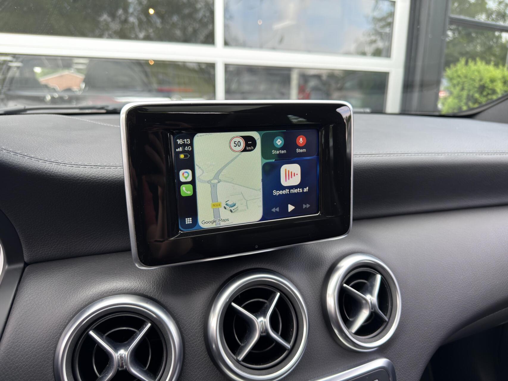 Foto van Mercedes-Benz A 200