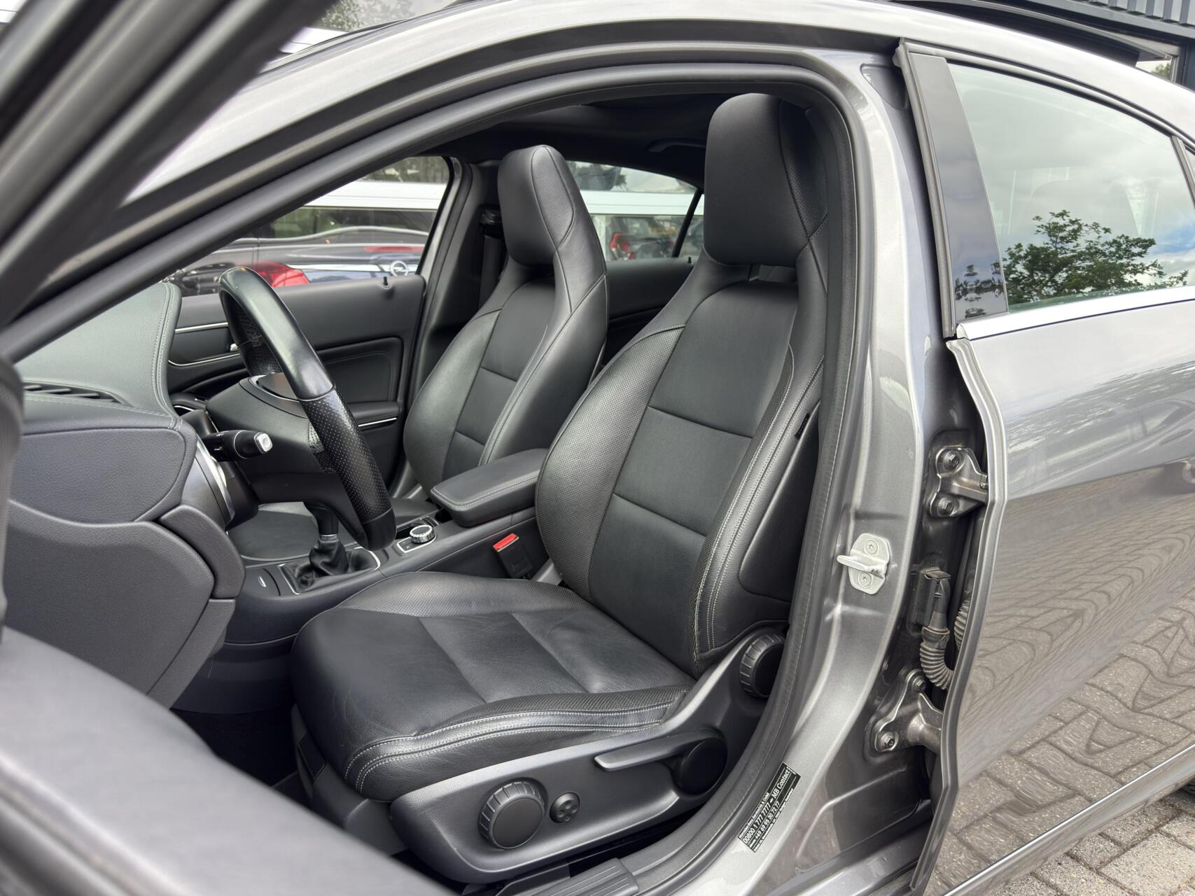 Foto van Mercedes-Benz A 200