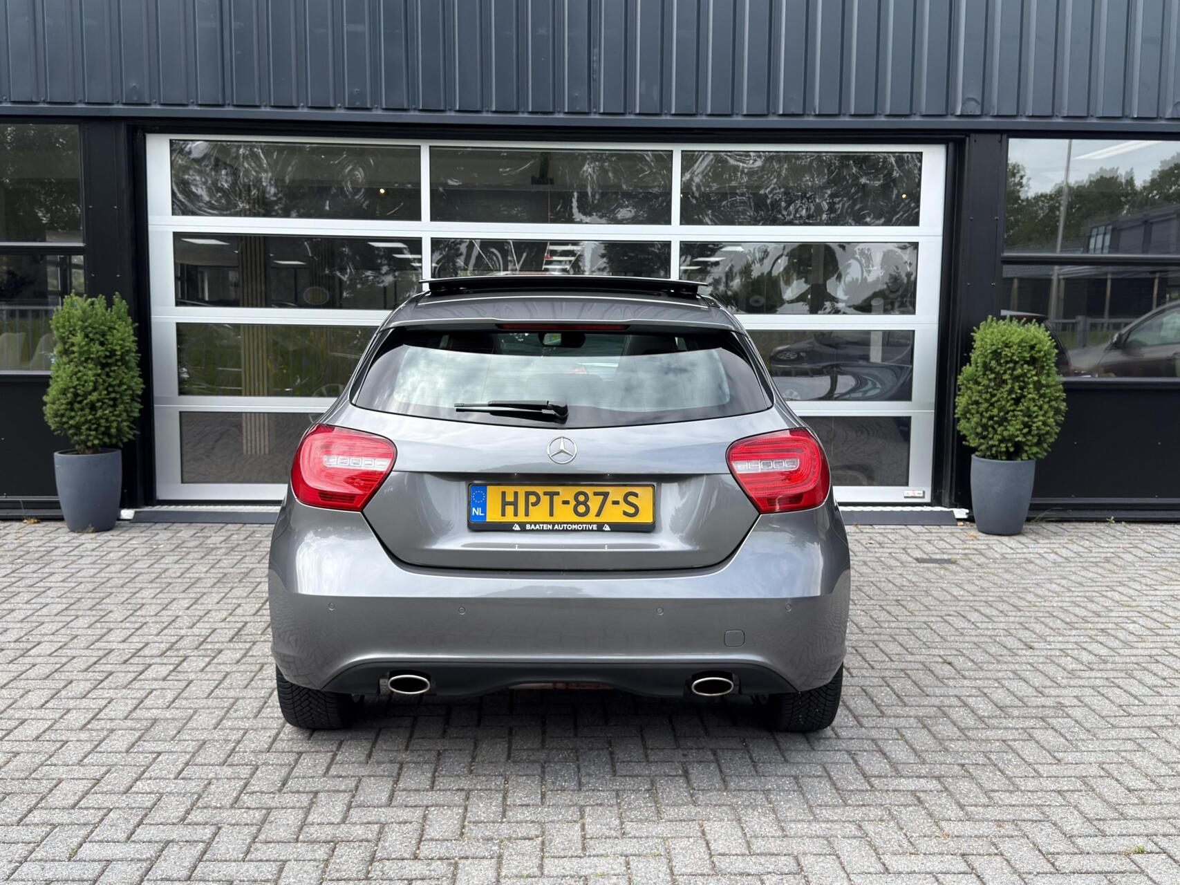 Foto van Mercedes-Benz A 200