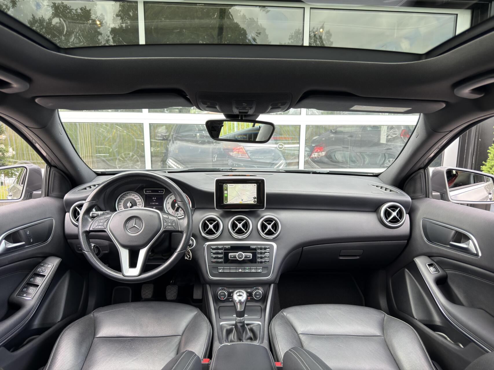 Foto van Mercedes-Benz A 200