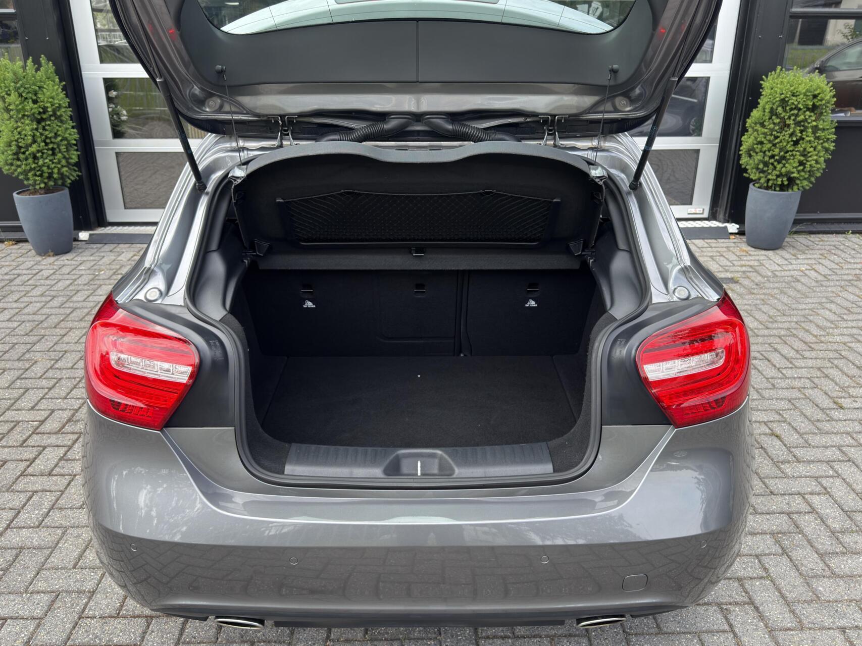 Foto van Mercedes-Benz A 200