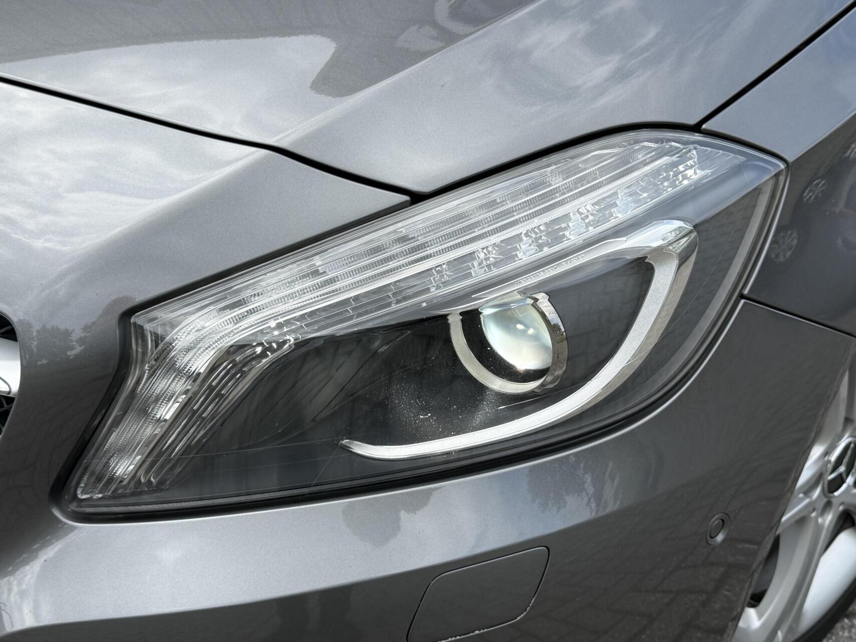 Foto van Mercedes-Benz A 200