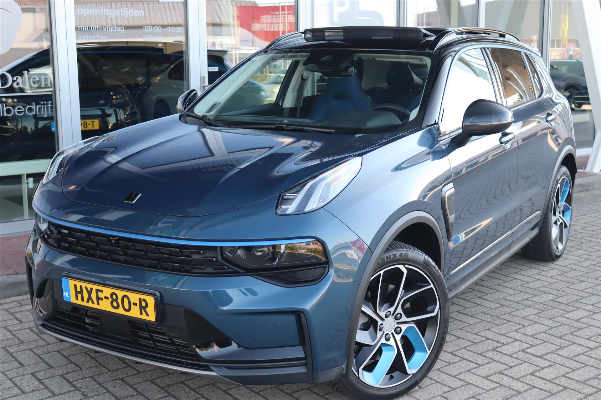 Foto van Lynk&co LYNK & Co 01