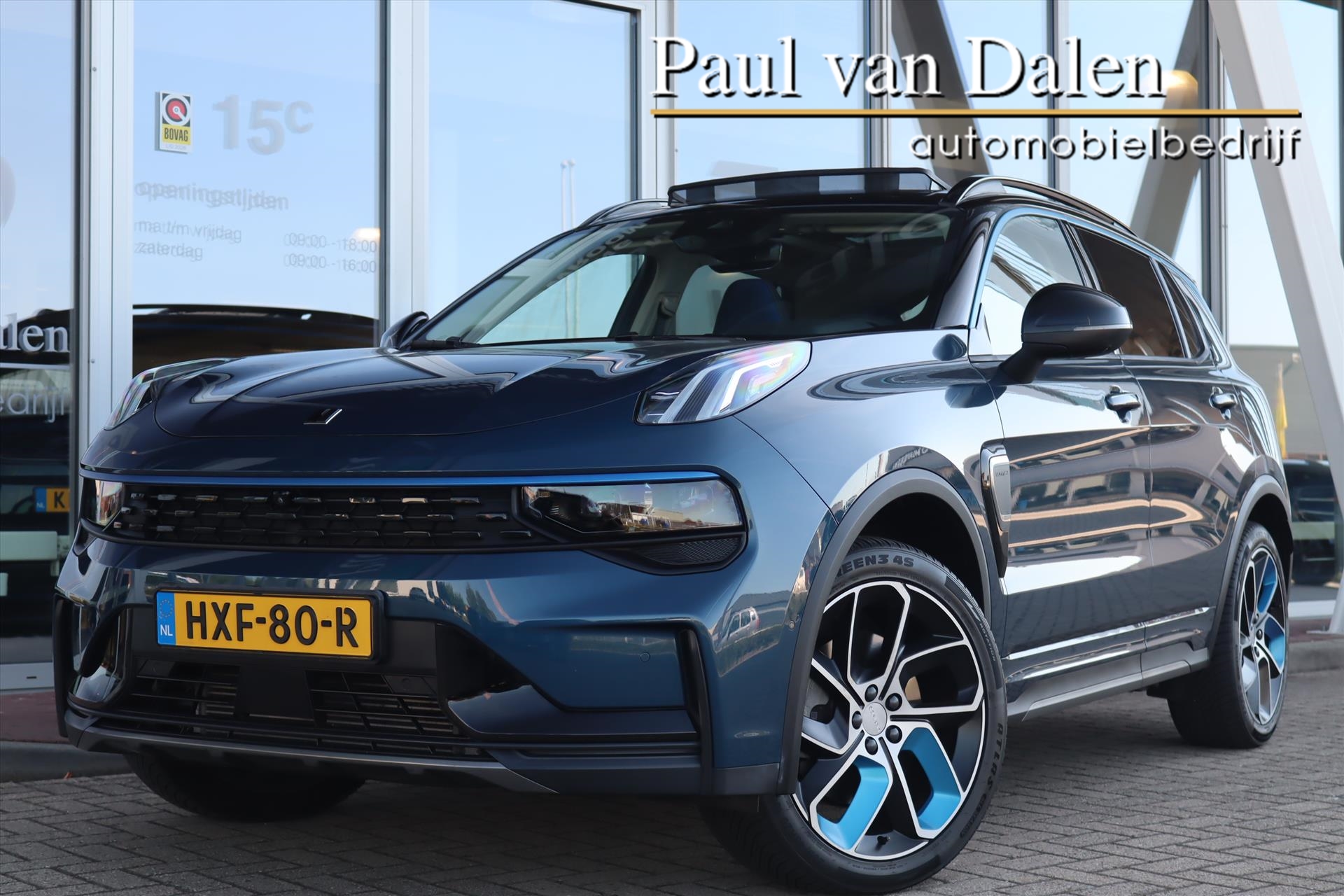 Foto van Lynk&co LYNK & Co 01
