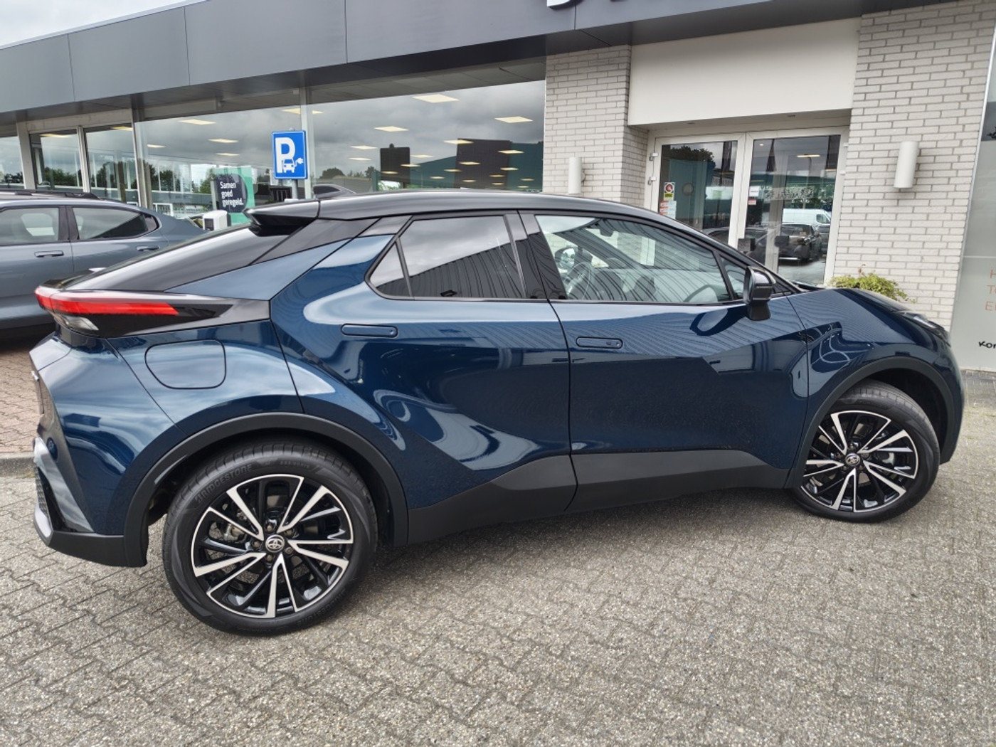 Foto van Toyota Toyota C-hr