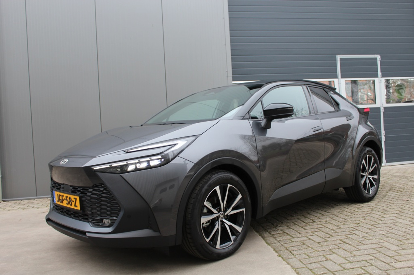 Foto van Toyota Toyota C-hr