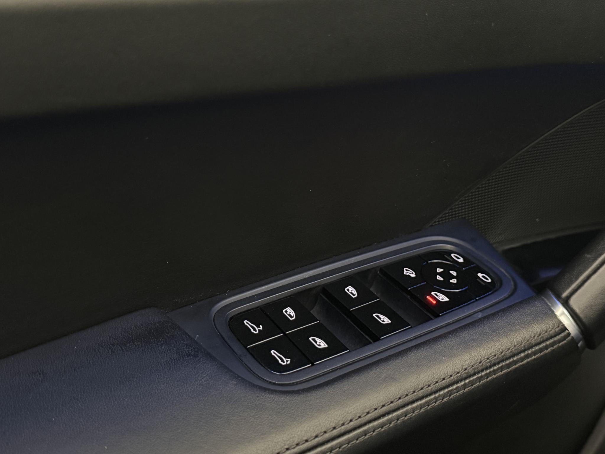 Foto van Porsche Cayenne Turbo