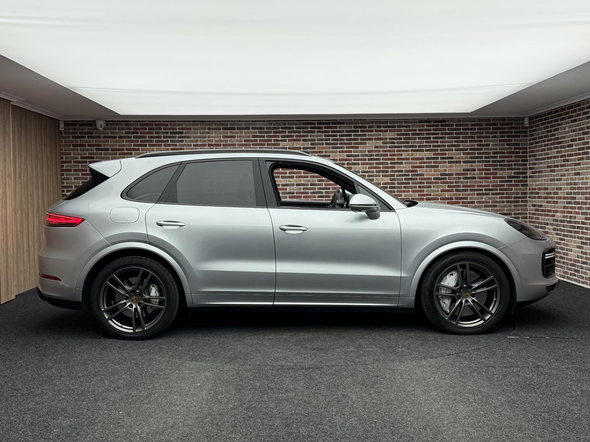 Foto van Porsche Cayenne Turbo